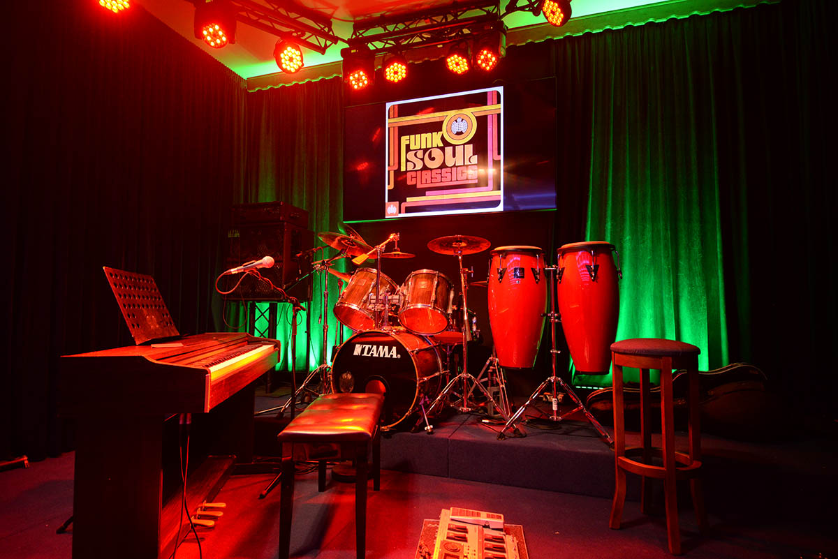 Music House Cafe Bar Nissaki Νησάκι Κέρκυρα North Corfu Βόρεια Κέρκυρα Nisaki karaoke events live music and food mykerkyra.com